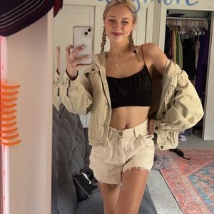 Meet your Posher, Sydnee